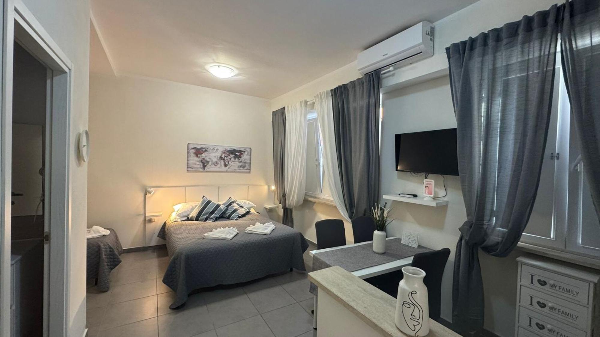 Hotel Gemelli Tre Roma Exterior foto